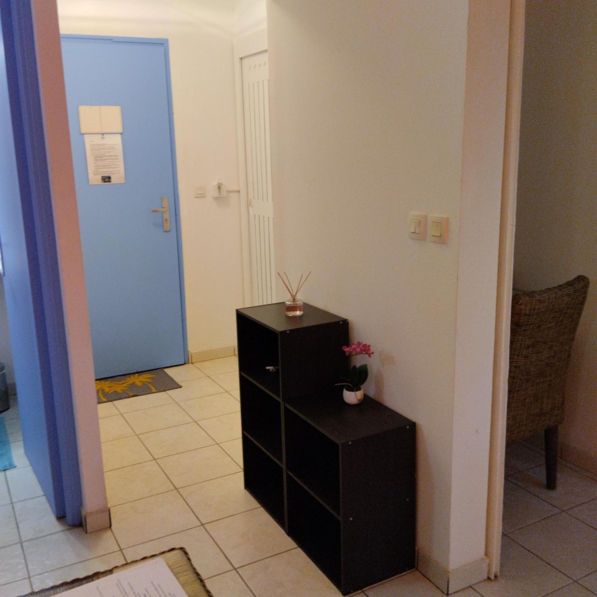 לה טריניטה Appartement Colibri De La Baie De Tartane מראה חיצוני תמונה